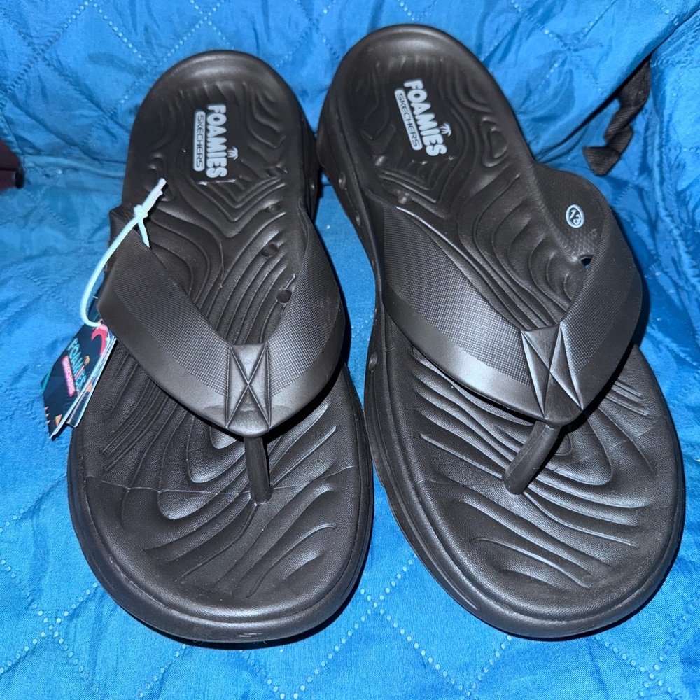 Skechers Foamies Black Sandals size 13